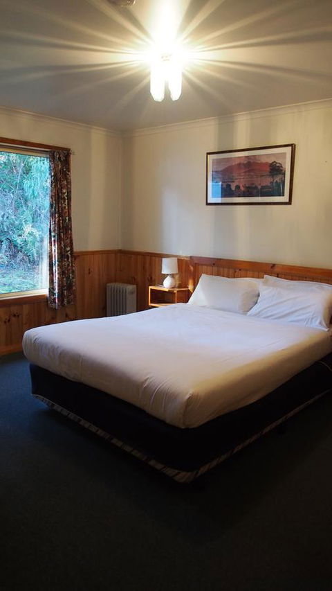 Strahan Retreat Holiday Park - Australian Directory 44