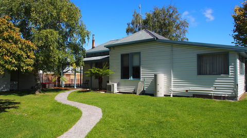 Strahan Retreat Holiday Park - Australian Directory 43