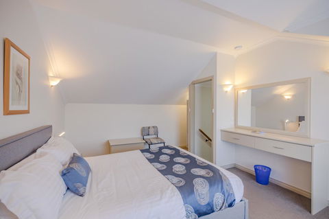 Queechy Motel - Australian Directory 18