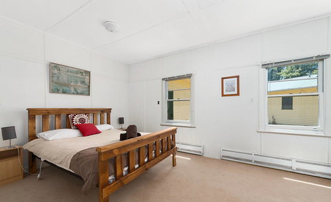 Giants Table And Cottages - Australian Directory 11