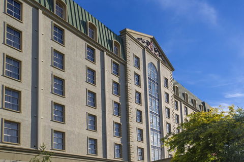 Hotel Grand Chancellor Launceston - Australian Directory 44