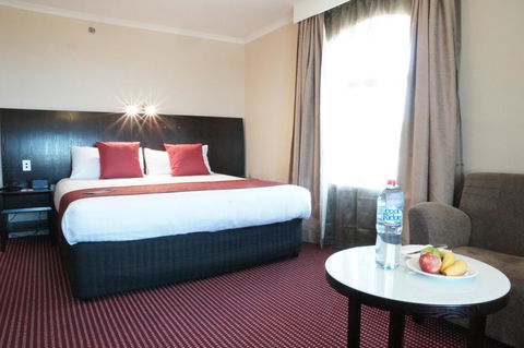 Hotel Grand Chancellor Launceston - Australian Directory 2