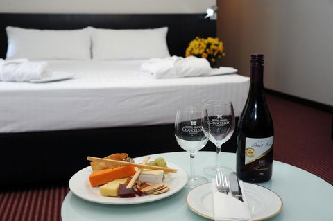 Hotel Grand Chancellor Launceston - Australian Directory 28