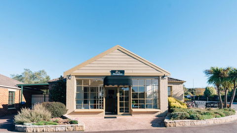 Country Club Villas - Australian Directory 2