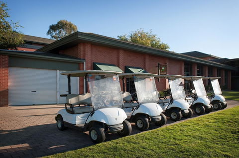 Country Club Villas - Australian Directory 16