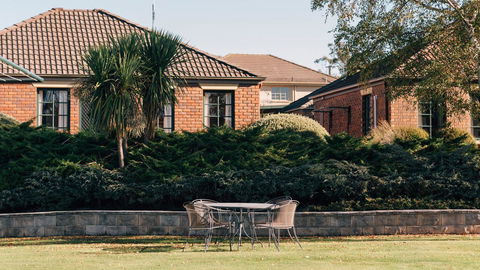 Country Club Villas - Australian Directory 15