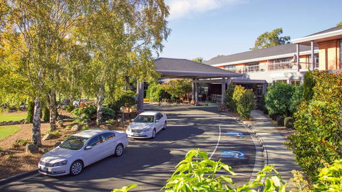 Country Club Tasmania - Australian Directory 10