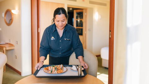 Country Club Tasmania - Australian Directory 18
