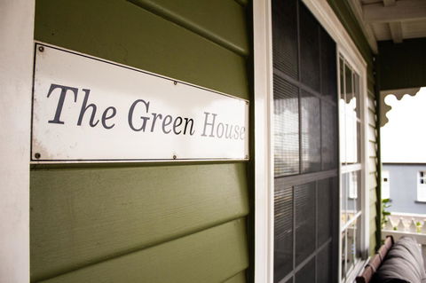 Stanley Hotel & Apartments - Australian Directory 8