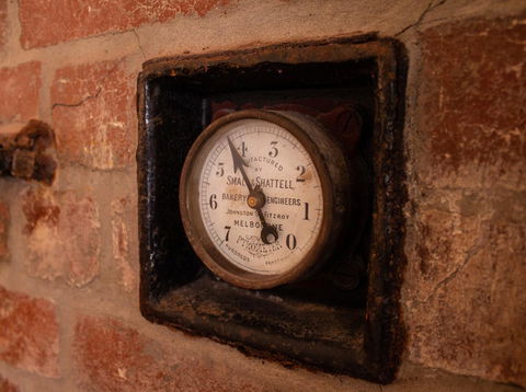 Stanley Hotel & Apartments - Australian Directory 6