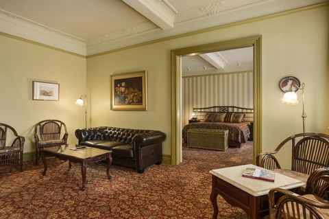 Hadley\'s Orient Hotel - Australian Directory 24