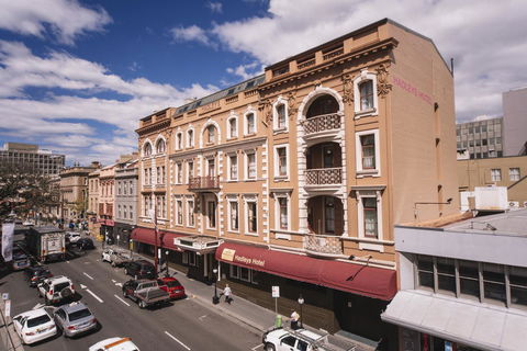 Hadley\'s Orient Hotel - Australian Directory 0