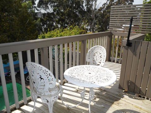 Anchorage Waterfront Retreat - Australian Directory 20