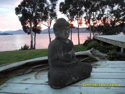 Anchorage Waterfront Retreat - Australian Directory 0
