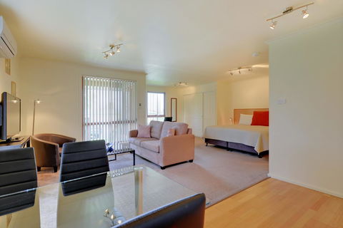 Aloft Boutique Accommodation - Australian Directory 1