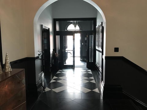 The Macquarie Hobart - Australian Directory 28