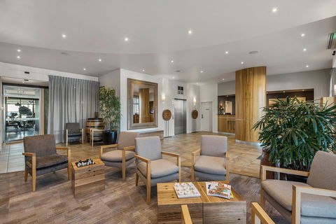 Peppers Seaport Hotel - Australian Directory 31