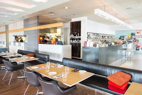 Peppers Seaport Hotel - Australian Directory 37
