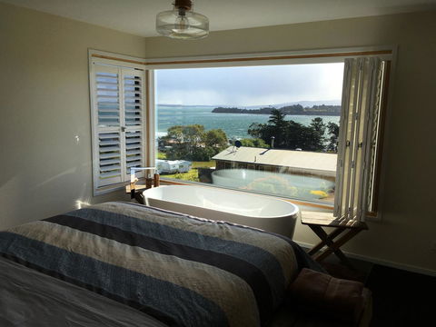 Couples Getaway On Bruny Island - Australian Directory 29