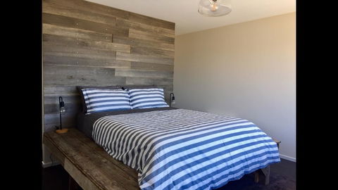 Couples Getaway On Bruny Island - Australian Directory 10