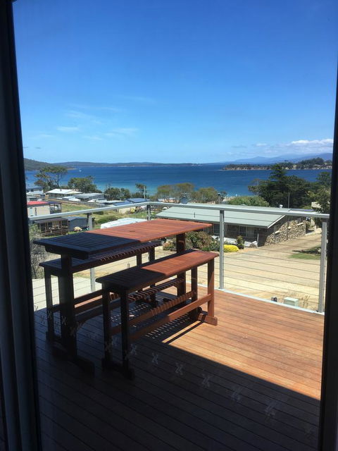 Couples Getaway On Bruny Island - Australian Directory 9