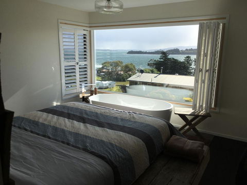 Couples Getaway On Bruny Island - Australian Directory 5
