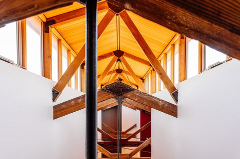 The Henry Jones Art Hotel - Australian Directory 27