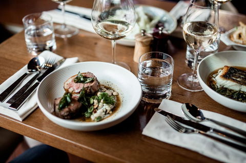 The Henry Jones Art Hotel - Australian Directory 14
