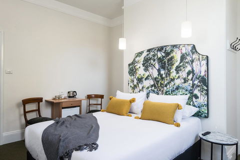 The Florance - Australian Directory 28