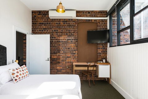 The Florance - Australian Directory 38