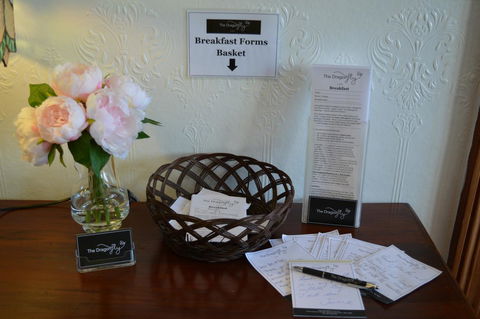 The Dragonfly Inn - Australian Directory 35