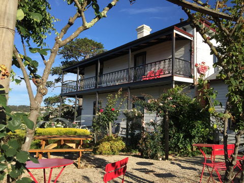 The Dragonfly Inn - Australian Directory 0