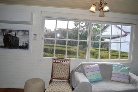 The Dragonfly Inn - Australian Directory 11
