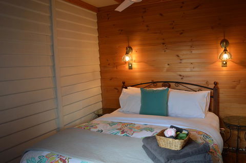 The Dragonfly Inn - Australian Directory 5
