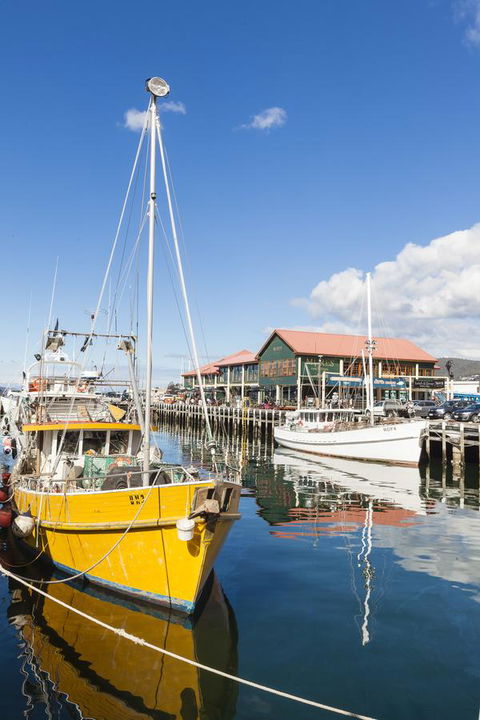 RACV Hobart Hotel - Australian Directory 12