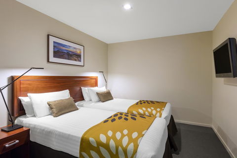 RACV Hobart Hotel - Australian Directory 28