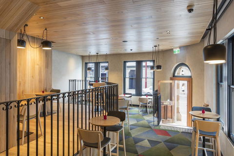 RACV Hobart Hotel - Australian Directory 13