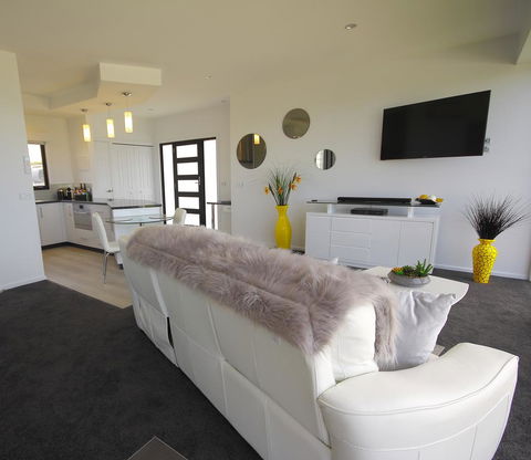 Horizon Deluxe Apartments - Australian Directory 2