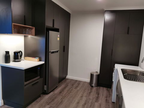 Youngtown Executive Apartments - 2BR Included, Free Parking & Wifi, Sofa Bed & Cot Fee Applies - Australian Directory 33