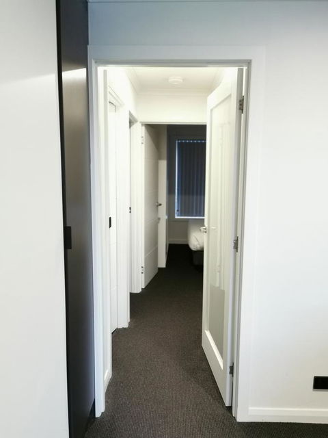 Youngtown Executive Apartments - 2BR Included, Free Parking & Wifi, Sofa Bed & Cot Fee Applies - Australian Directory 11
