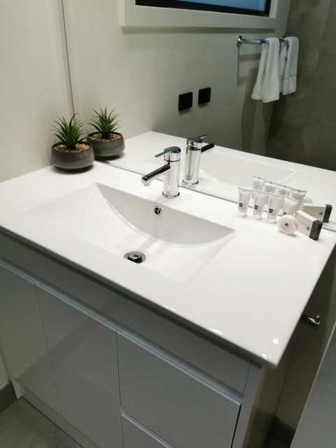 Youngtown Executive Apartments - 2BR Included, Free Parking & Wifi, Sofa Bed & Cot Fee Applies - Australian Directory 38