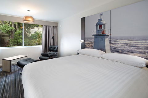Mercure Launceston - Australian Directory 12