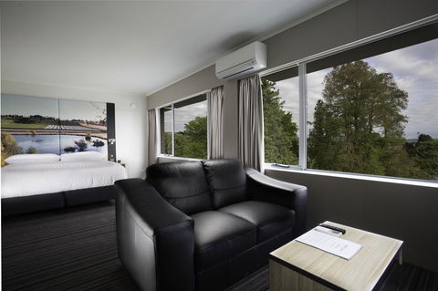 Mercure Launceston - Australian Directory 8
