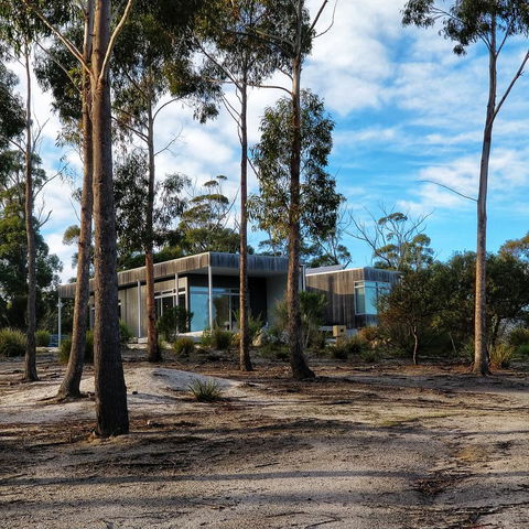 Aplite House - Australian Directory 9