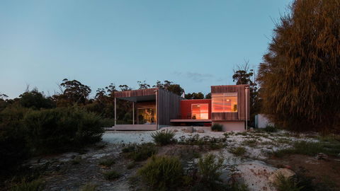 Aplite House - Australian Directory 6