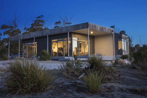 Aplite House - Australian Directory 39