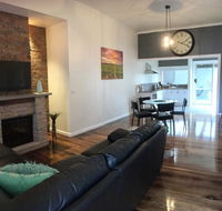 Apartment 5ive - Australian Directory
