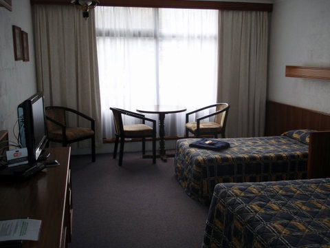 West Coaster Motel - Australian Directory 14