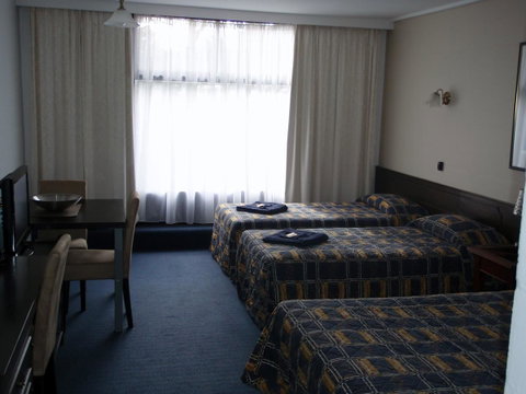 West Coaster Motel - Australian Directory 27