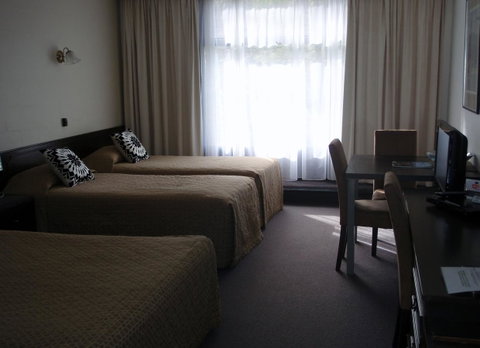West Coaster Motel - Australian Directory 36